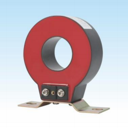 What is the difference between a dry-type transformer and an oil-immersed transformer?